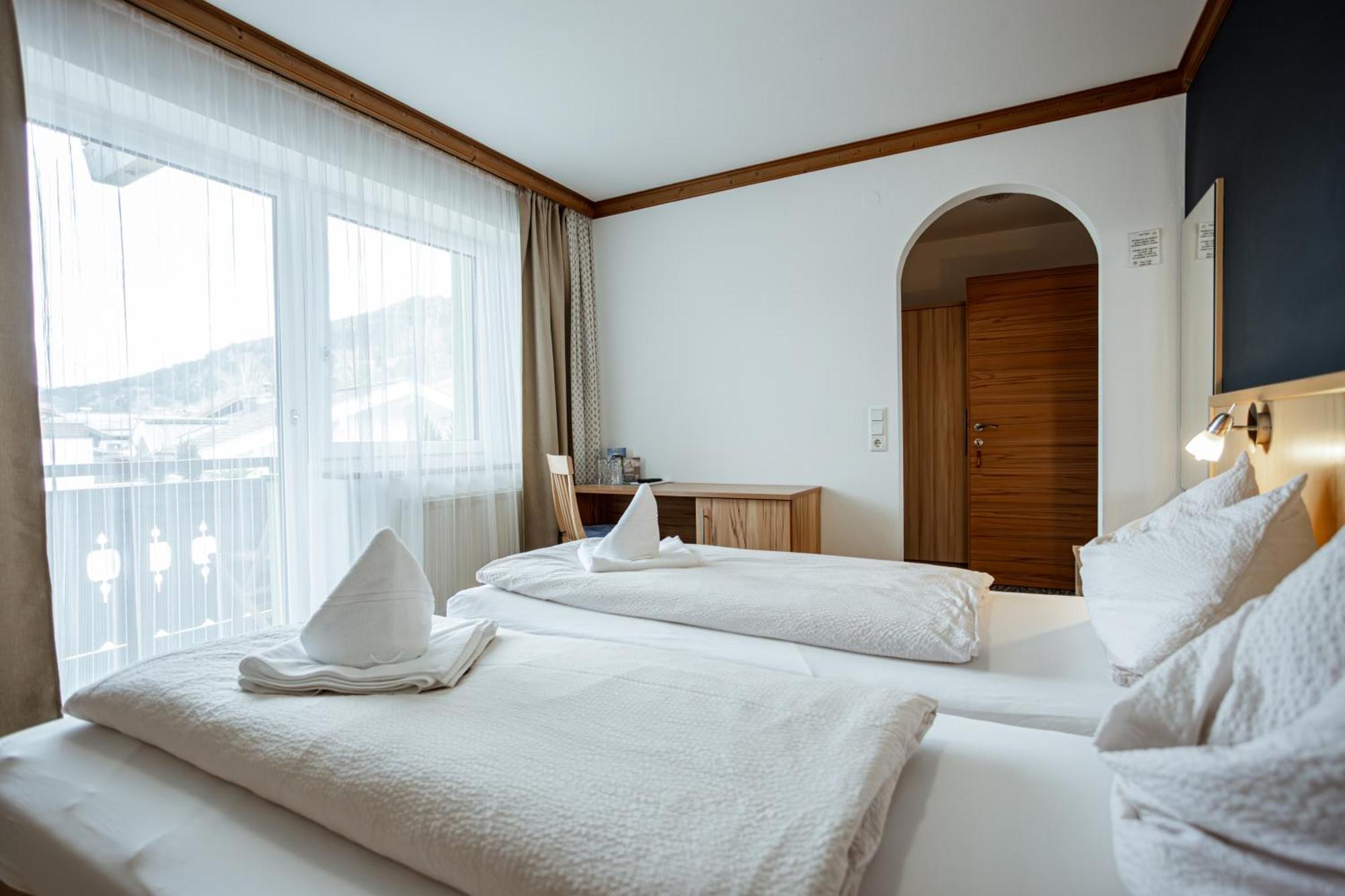 Eschenhof Bed & Breakfast Kaprun Værelse billede